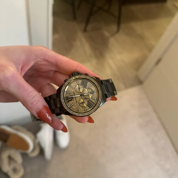 Michael Kors Women display picture 1